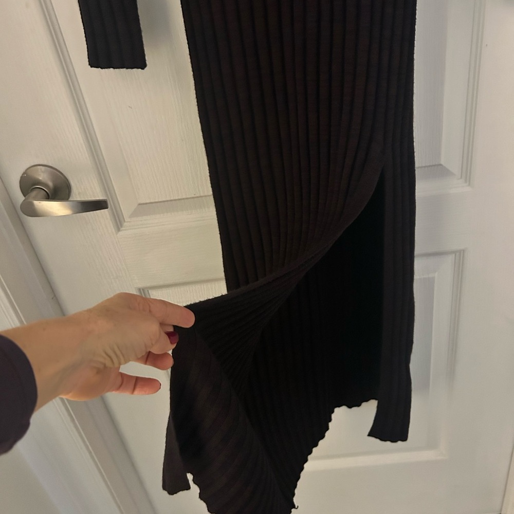 Minimum Dark Brown & Navy Ribbed Sweater Bodycon Maxi Dress - Picture 6 of 7